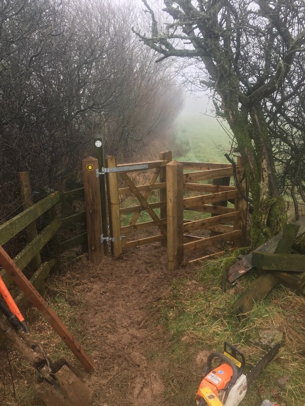New Kissing gate manufactured and installed