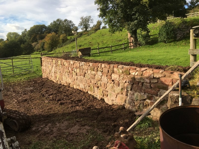 Retaining wall near Ivegill